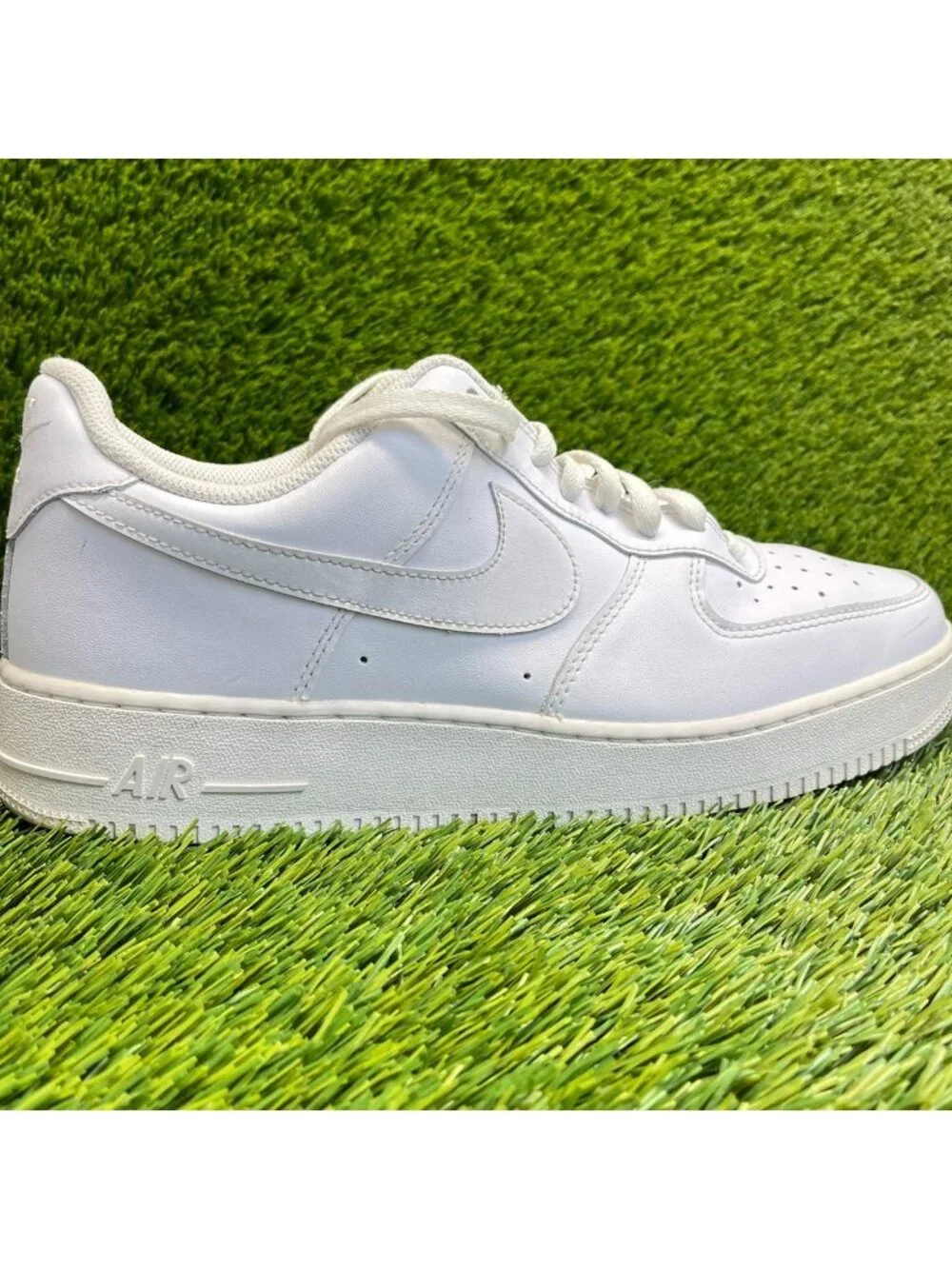 Nike Air‎ Force 1 '07 Low Mens Size 12 White Athletic Lifestyle Shoes Sneakers
